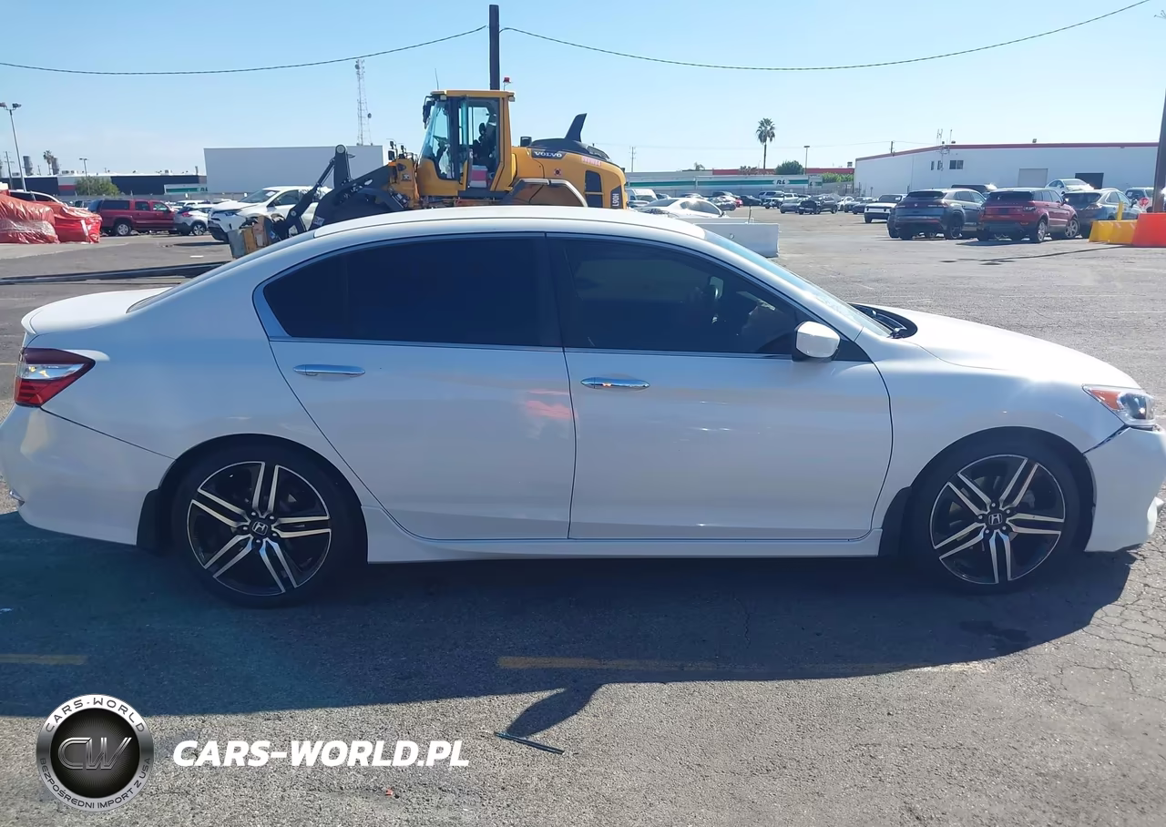 2017 Honda Accord Sport Se VIN:1HGCR2F1XHA151837 - 13