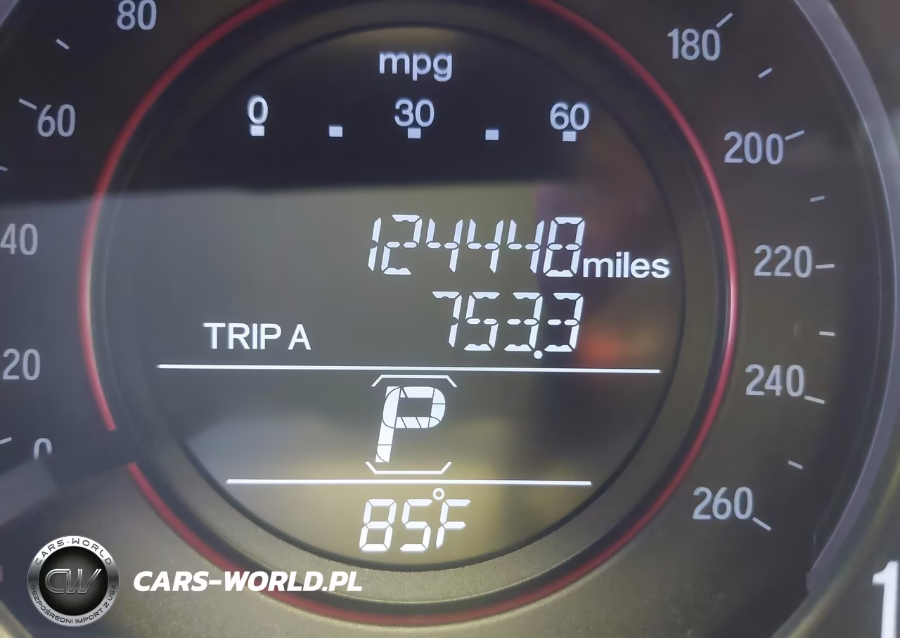 2017 Honda Accord Sport Se VIN:1HGCR2F1XHA151837 - 15