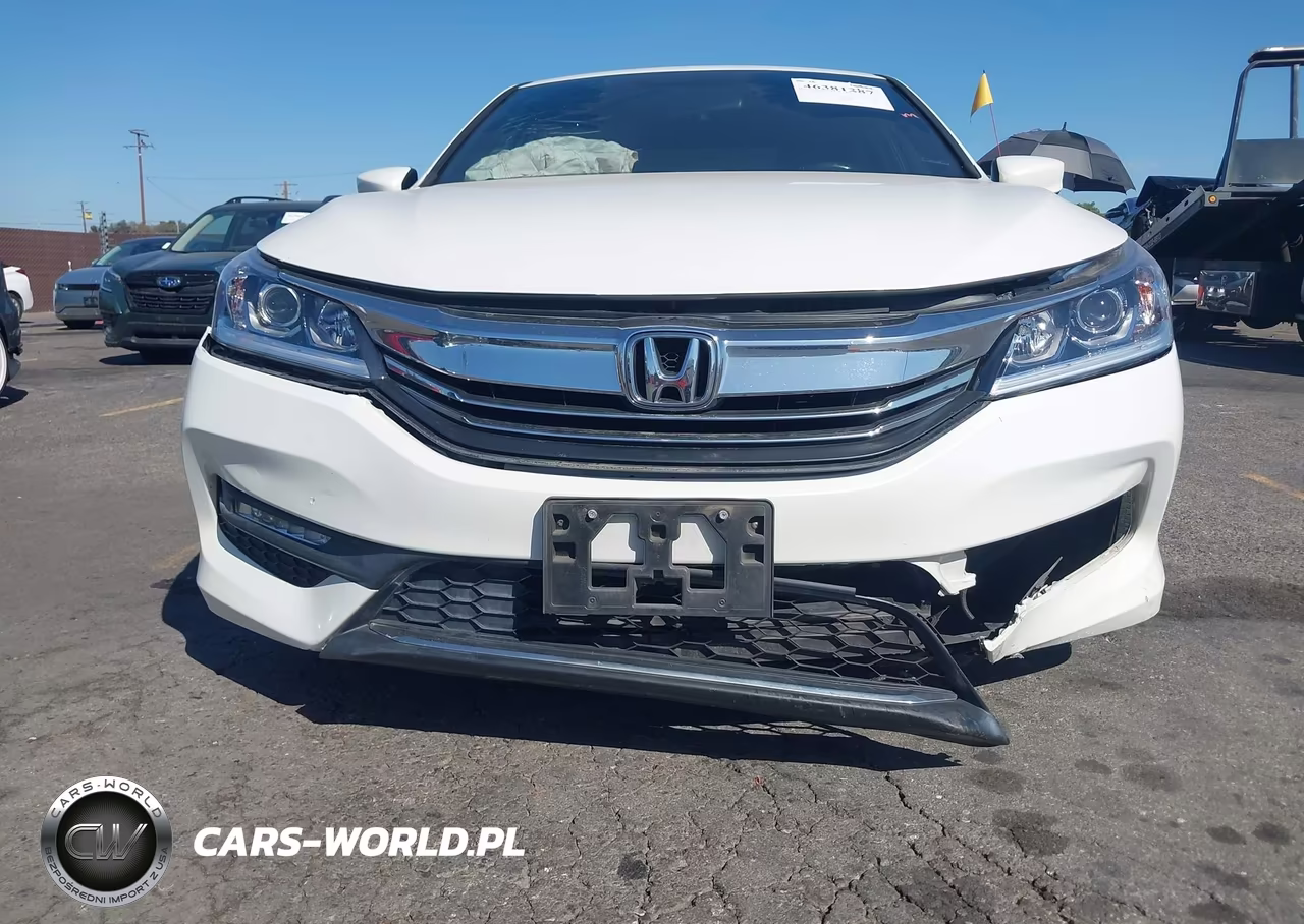 2017 Honda Accord Sport Se VIN:1HGCR2F1XHA151837 - 6