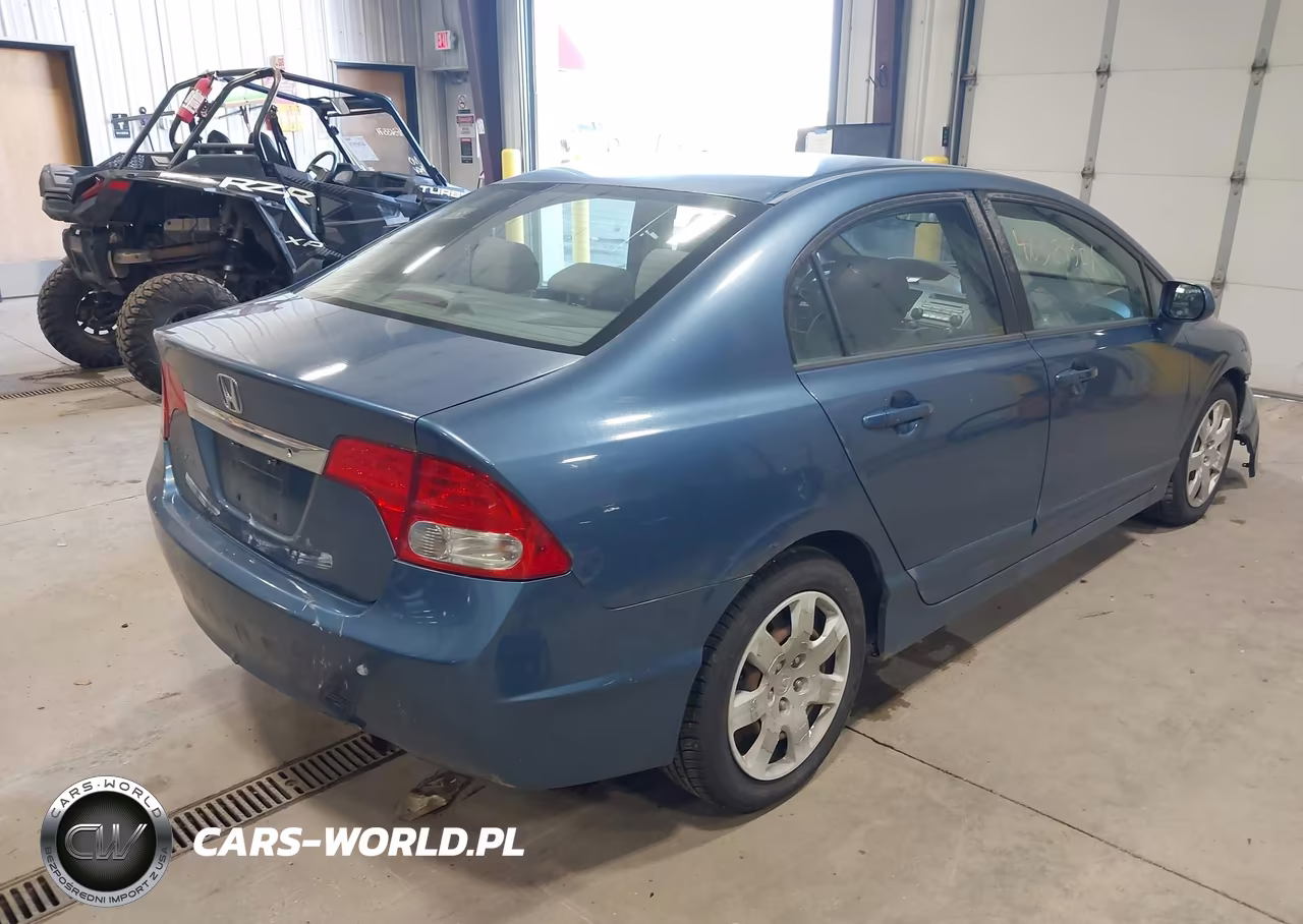 2010 Honda Civic Lx VIN:2HGFA1F59AH303955 - 4