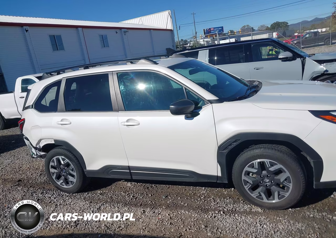 2026 Subaru Forester Premium VIN:4S4SLDB61T3072770 - 13