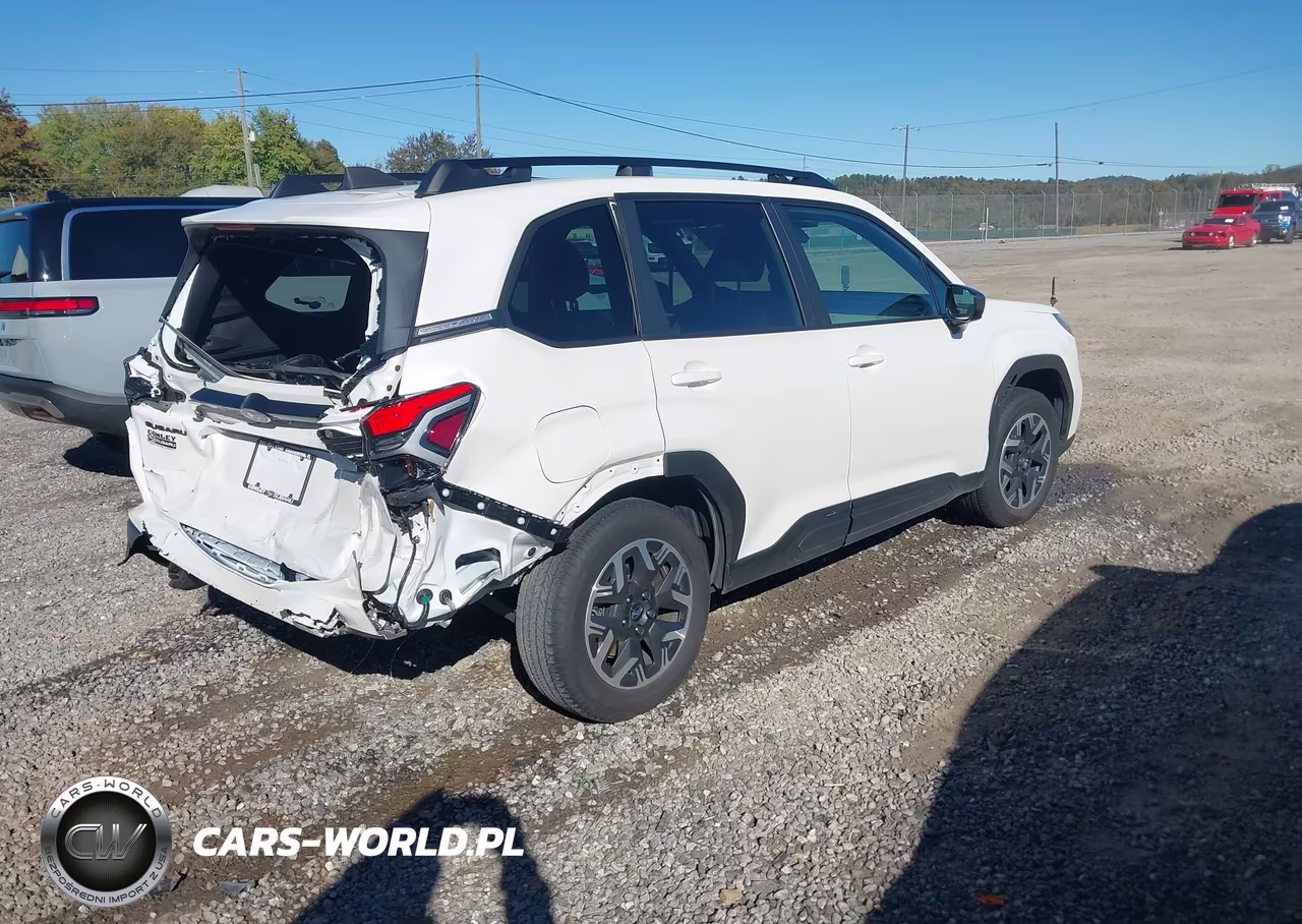 2026 Subaru Forester Premium VIN:4S4SLDB61T3072770 - 4