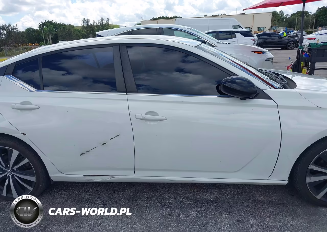 2019 Nissan Altima 2.5 Sr VIN:1N4BL4CV6KC152614 - 19