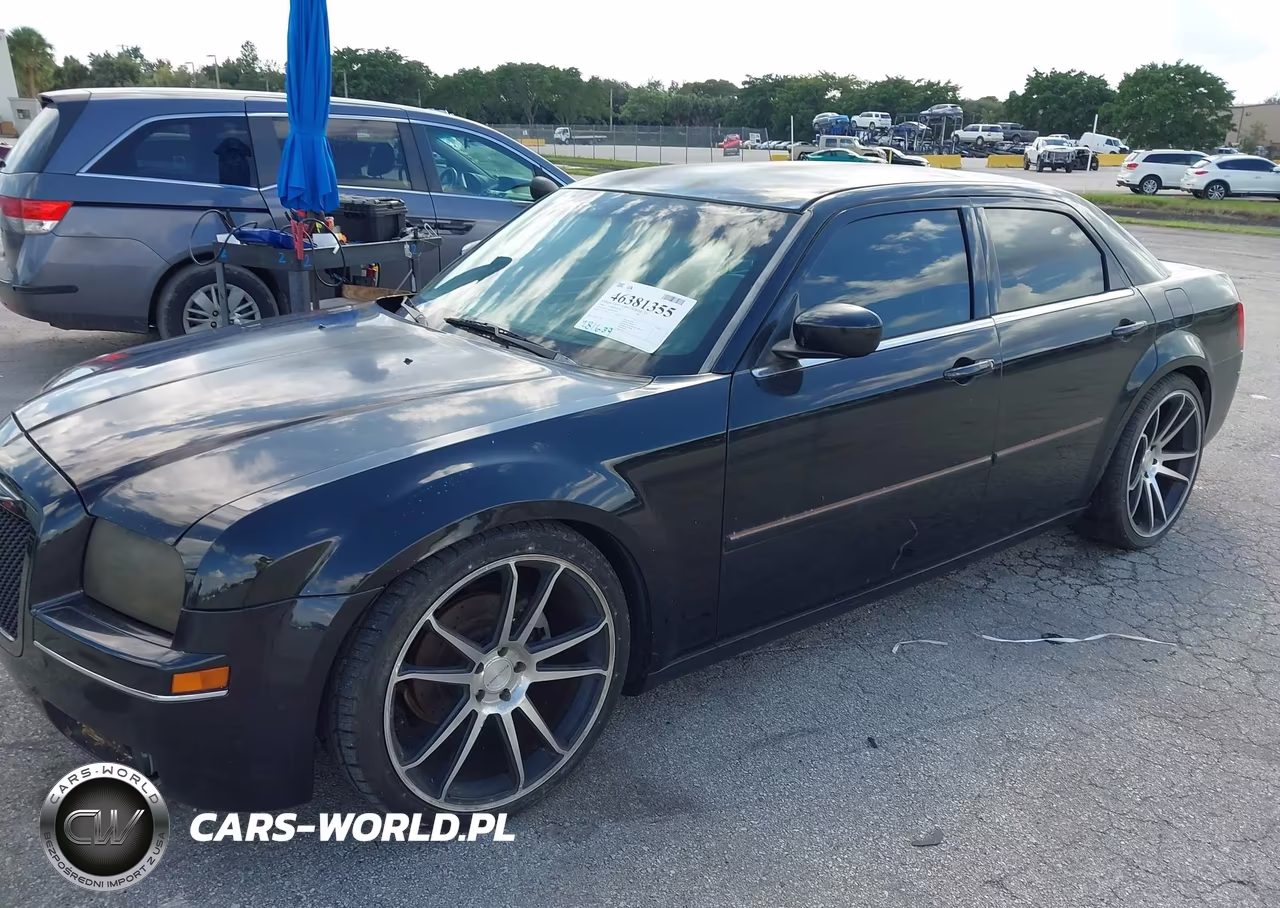2006 Chrysler 300 Touring VIN:2C3KA53G26H397618 - 13