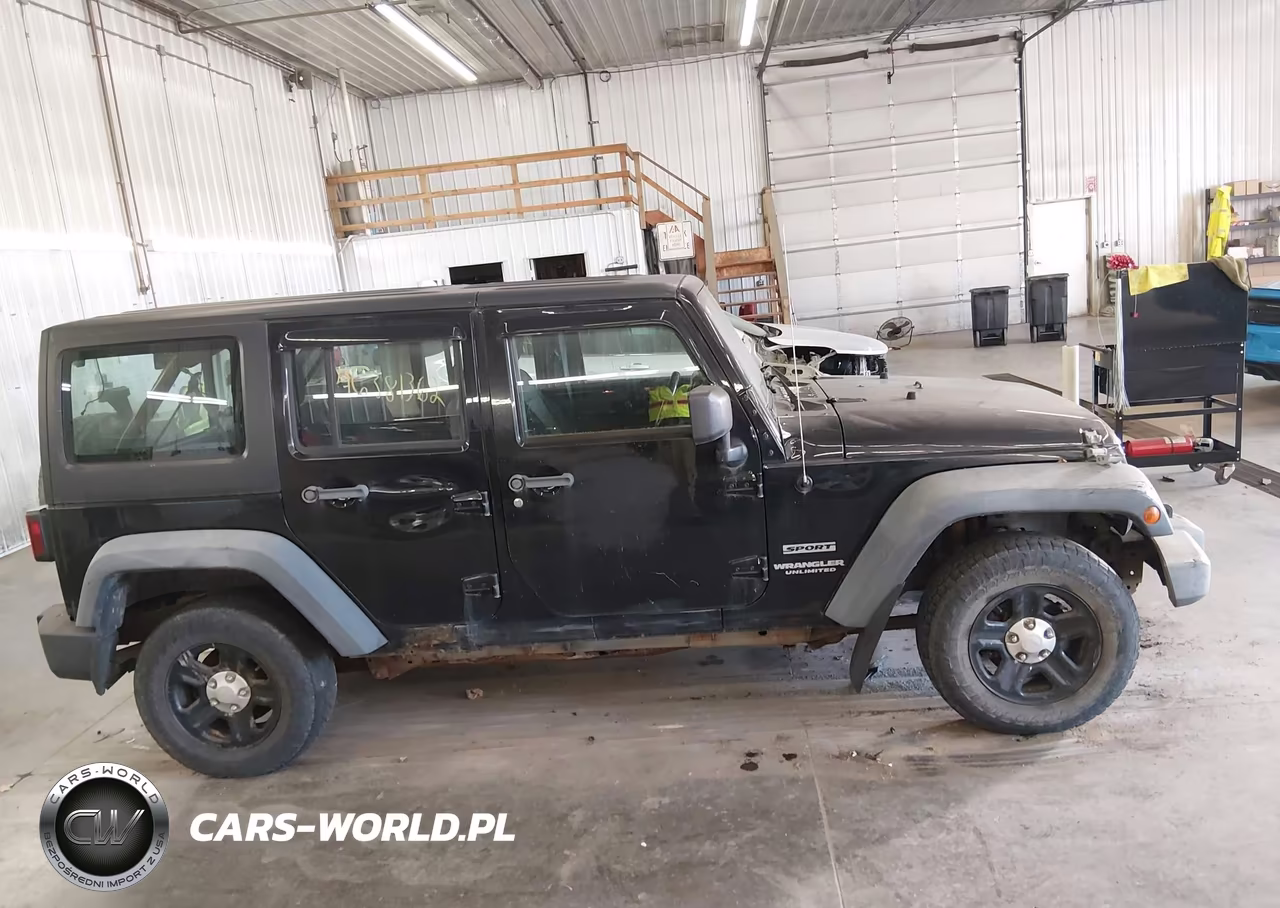 2011 Jeep Wrangler Unlimited Sport Rhd VIN:1J4BZ3H17BL599777 - 14