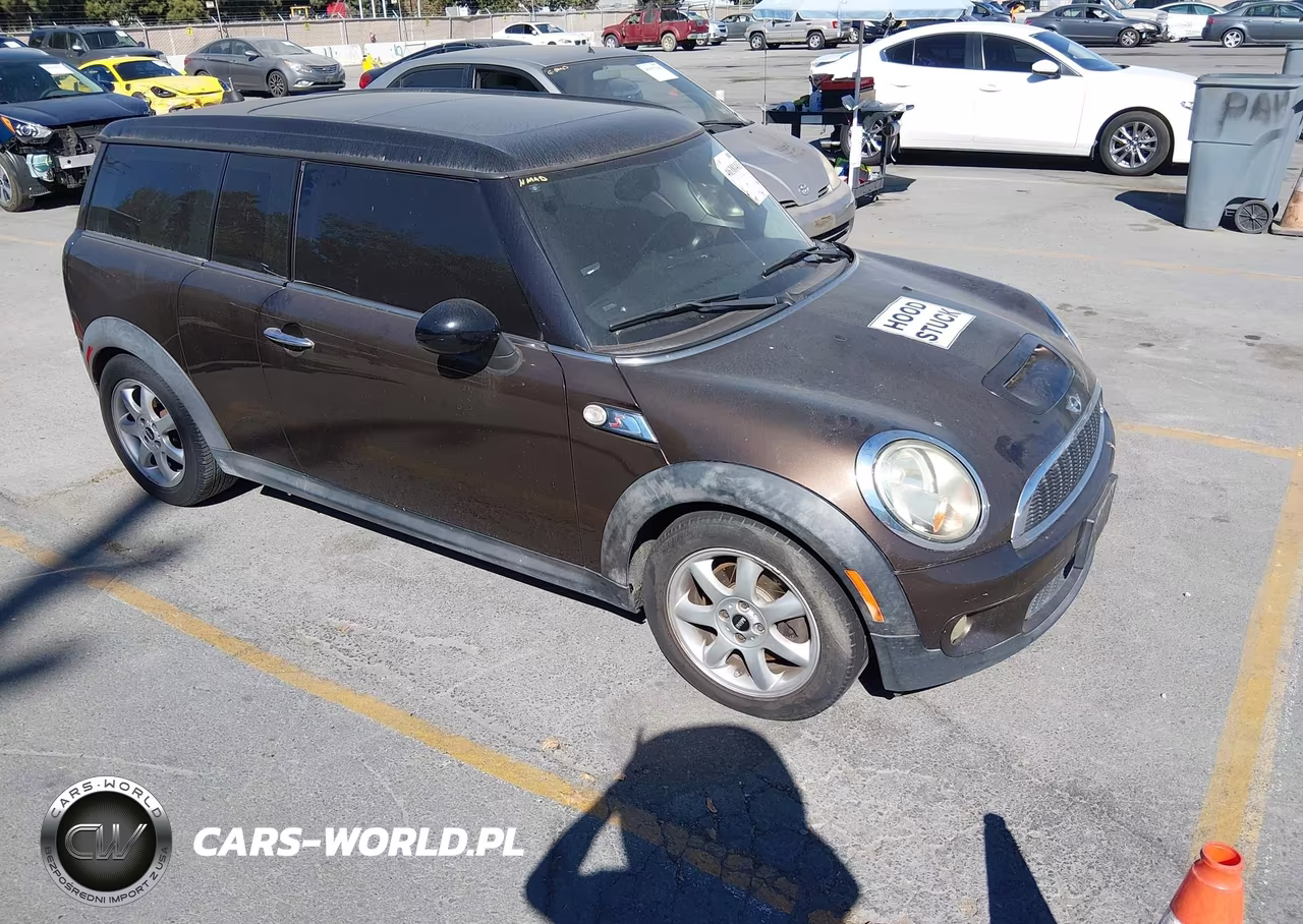 2009 Mini Cooper S Clubman VIN:WMWMM33539TP93060 - 1