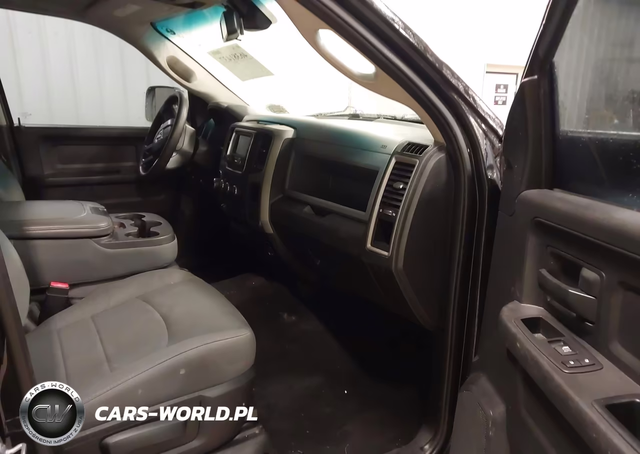 2016 Ram 1500 Express VIN:3C6RR7KT3GG127383 - 5