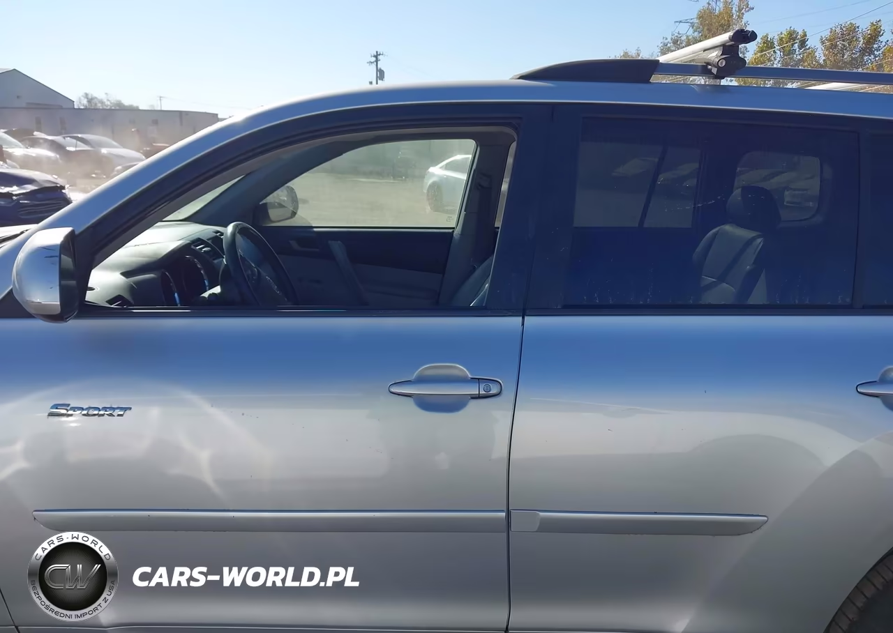 2010 Toyota Highlander Sport V6 VIN:5TDEK3EH8AS001461 - 14