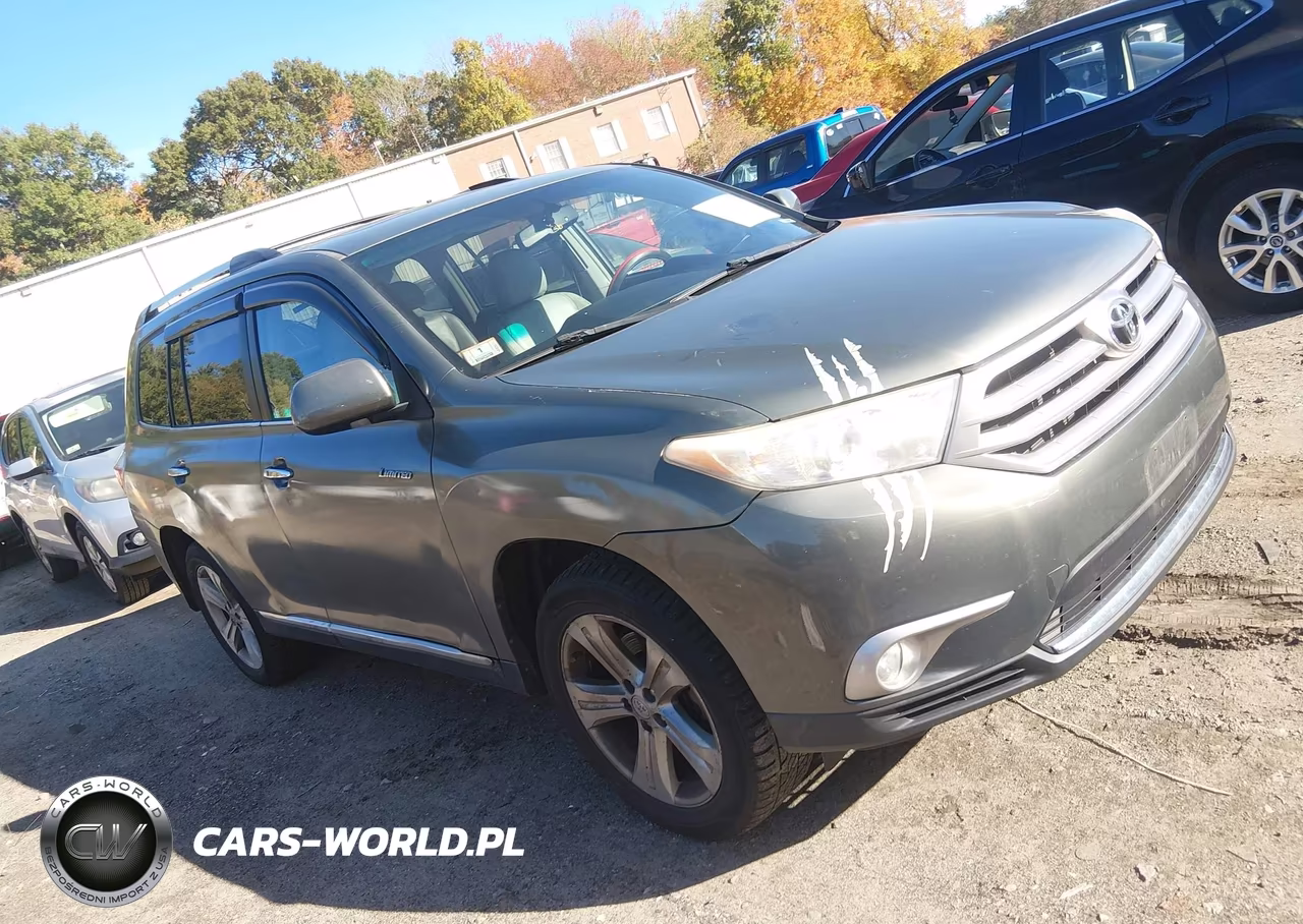2011 Toyota Highlander Limited V6 VIN:5TDDK3EHXBS042140 - 13