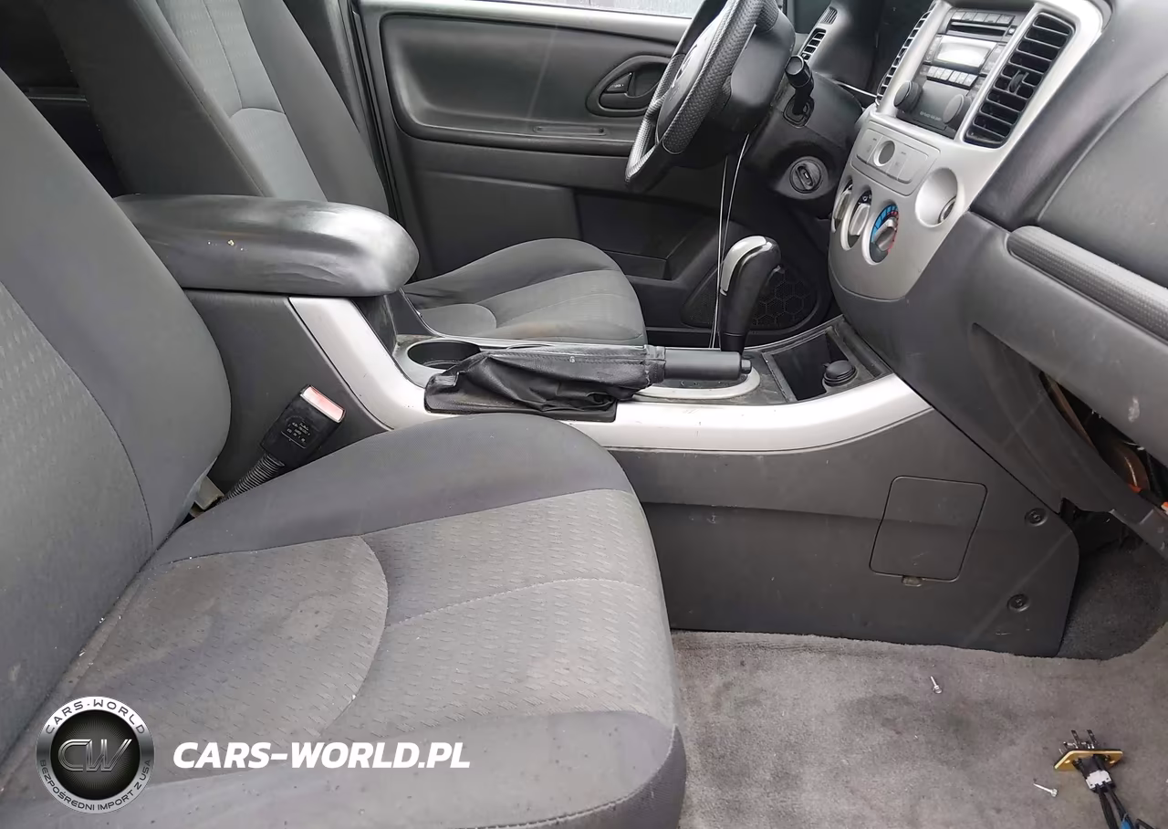 2006 Mazda Tribute I VIN:4F2YZ02ZX6KM35030 - 5