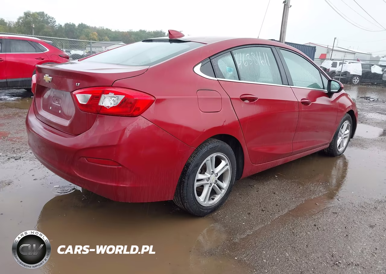 2017 Chevrolet Cruze Lt Auto VIN:3G1BE5SM8HS564340 - 4