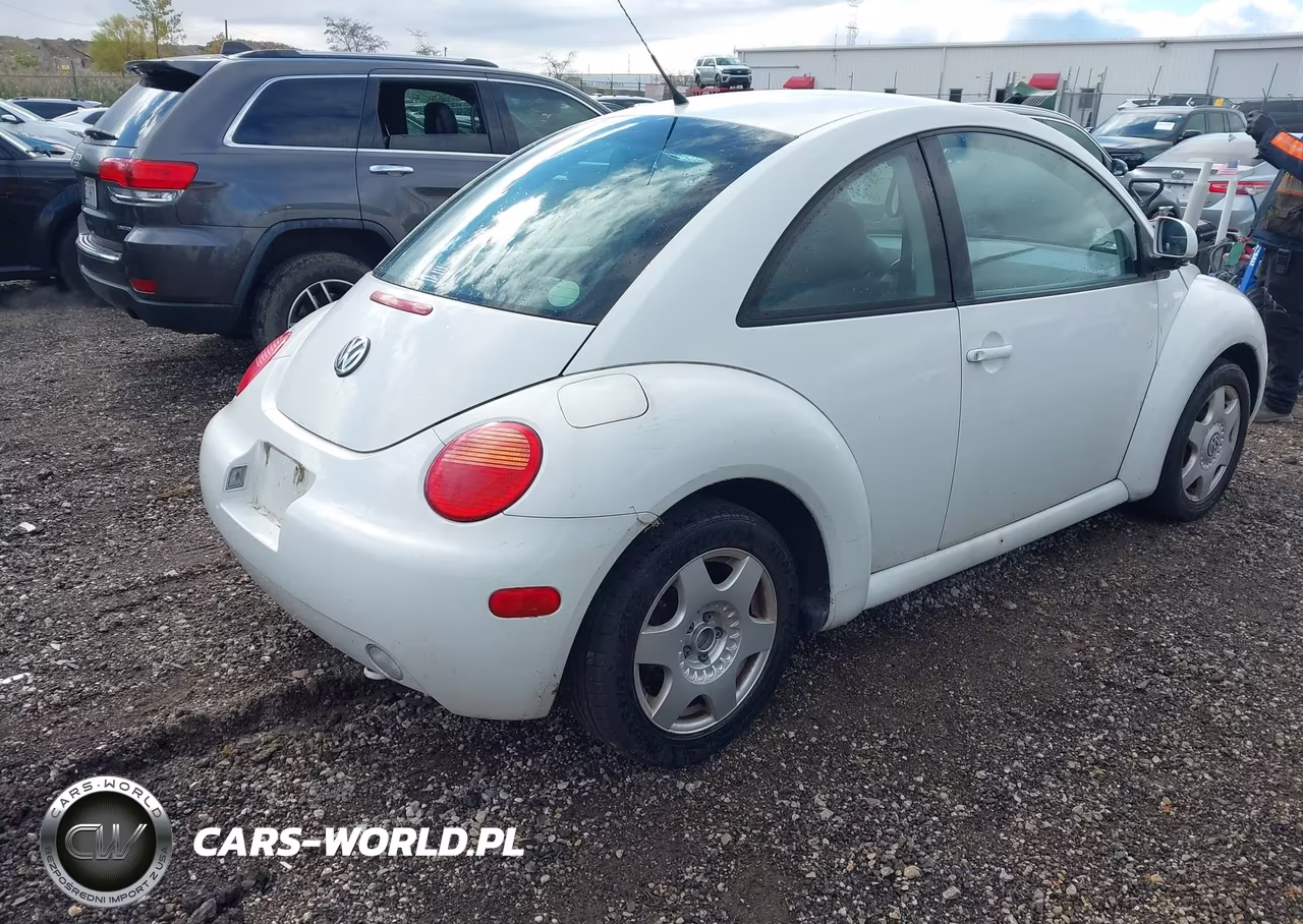1998 Volkswagen New Beetle VIN:3VWBB61C5WM023937 - 4