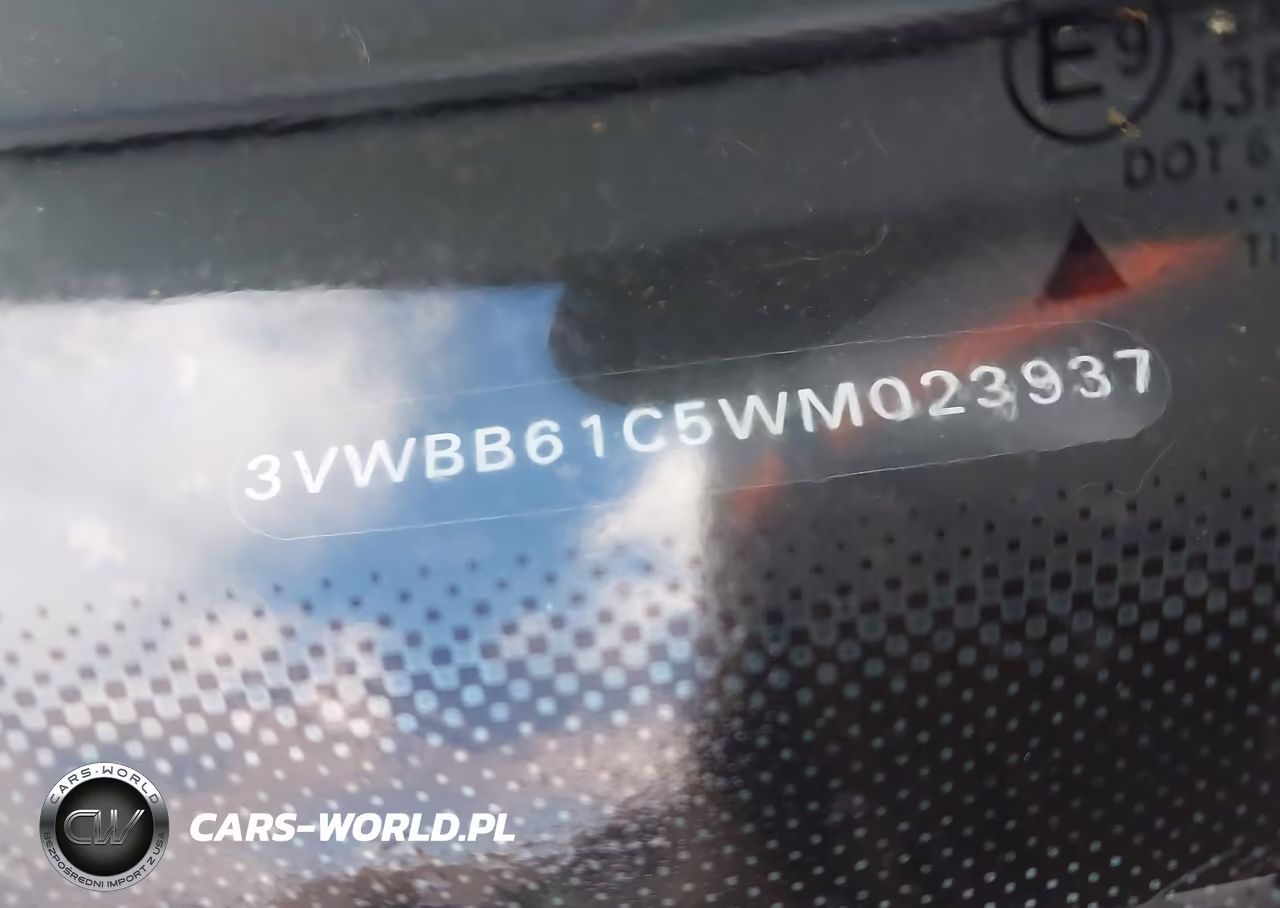 1998 Volkswagen New Beetle VIN:3VWBB61C5WM023937 - 9