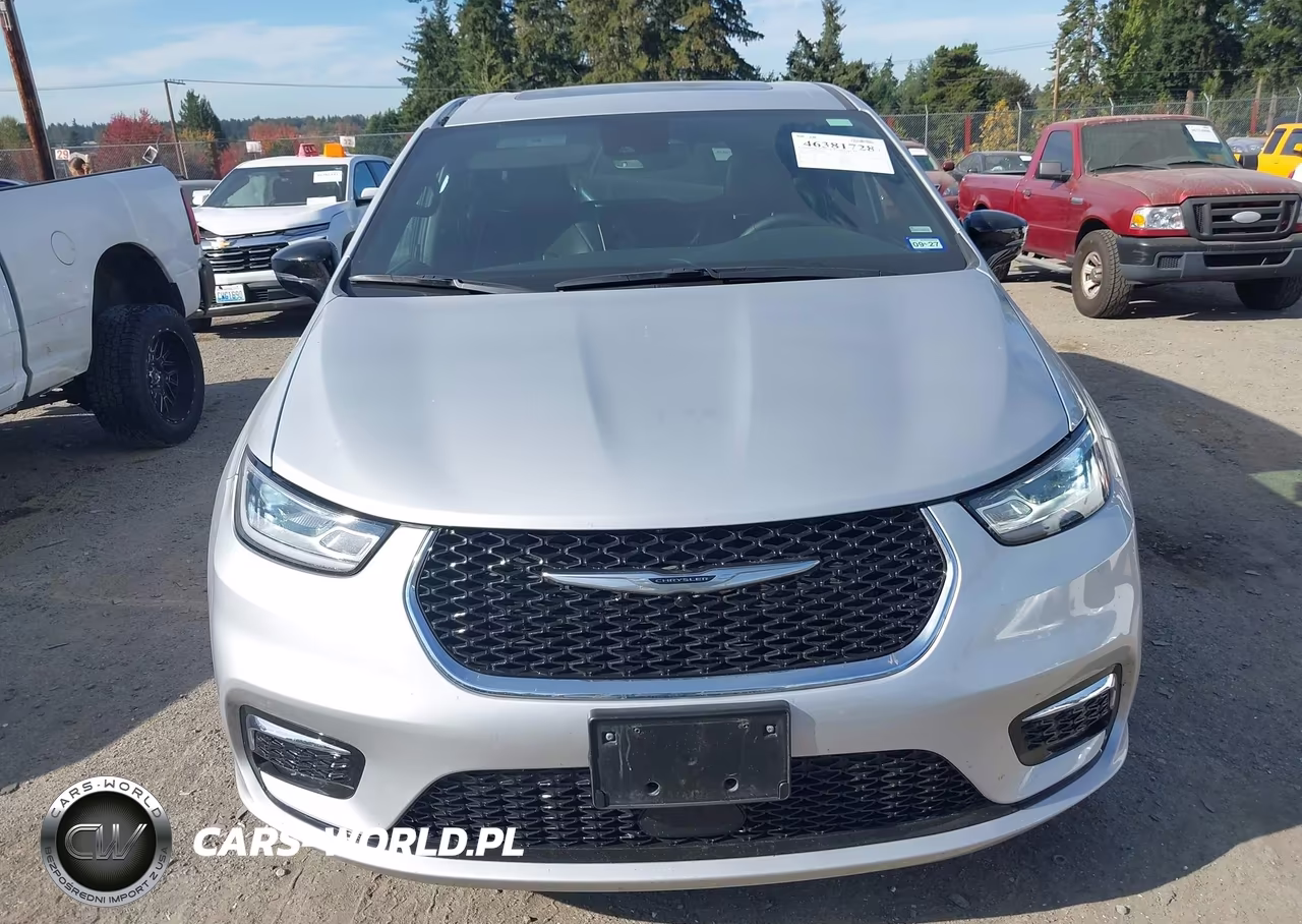 2026 Chrysler Pacifica Limited VIN:2C4RC1GG0TR182509 - 13