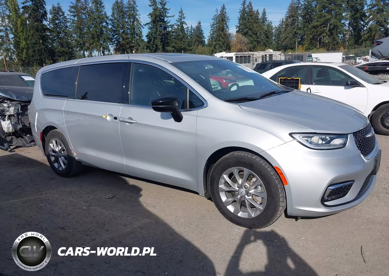 2026 Chrysler Pacifica Limited VIN:2C4RC1GG0TR182509 - 14