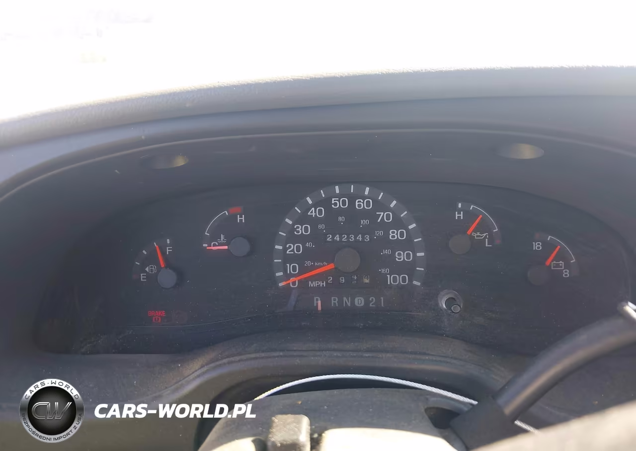 2003 Ford E-250 Commercial-Recreational VIN:1FTNE24L93HA63935 - 7