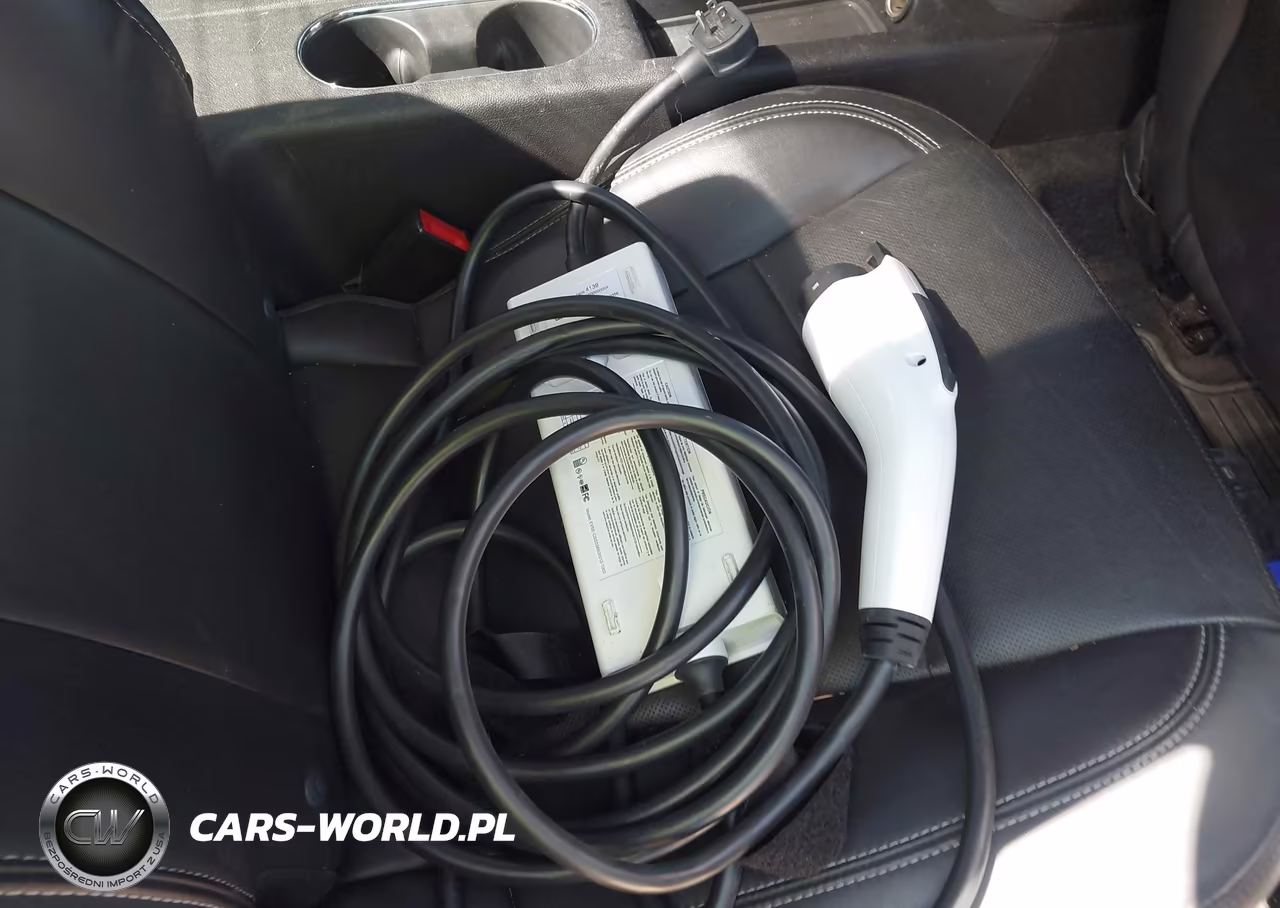 2012 Chevrolet Volt VIN:1G1RB6E41CU112585 - 12