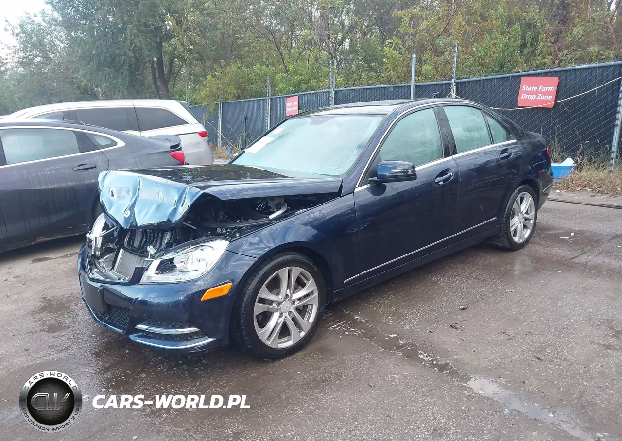 2012 Mercedes-Benz C 300 Luxury 4Matic VIN:WDDGF8BB2CA716798 - 2