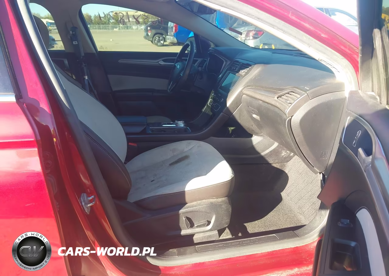 2019 Ford Fusion Se VIN:3FA6P0HD9KR248981 - 5