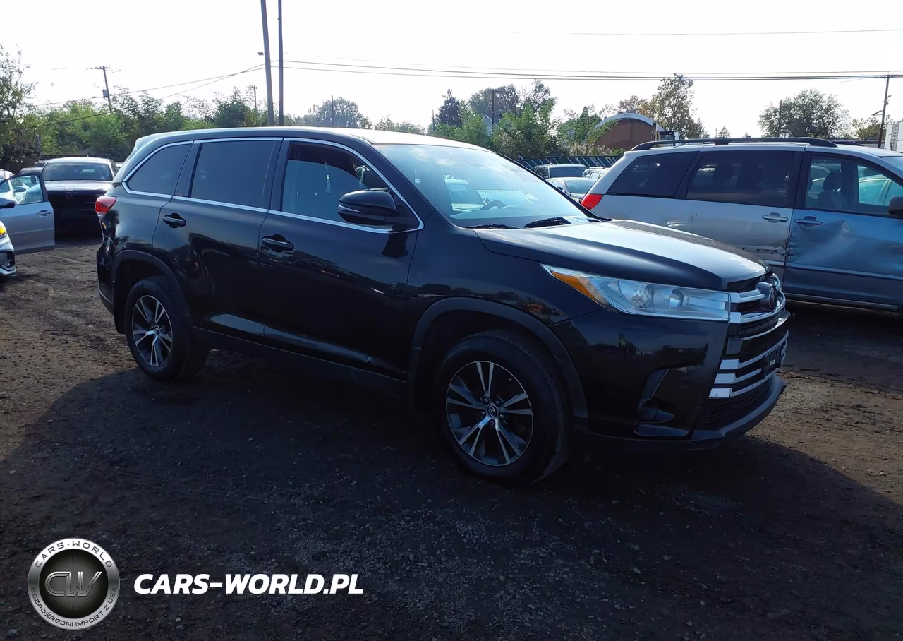 2019 Toyota Highlander Le