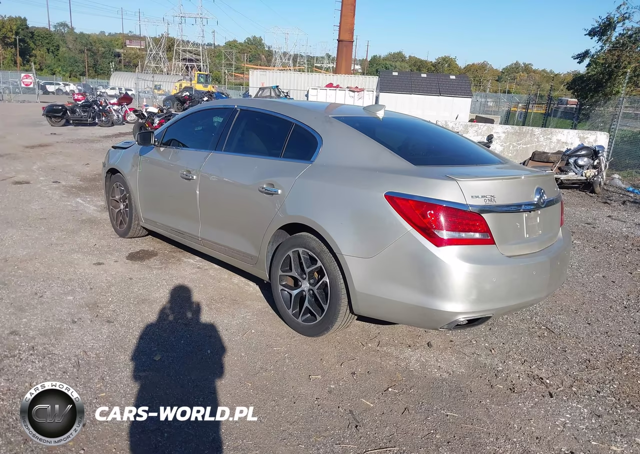 2016 Buick Lacrosse Sport Touring VIN:1G4G45G37GF266781 - 3