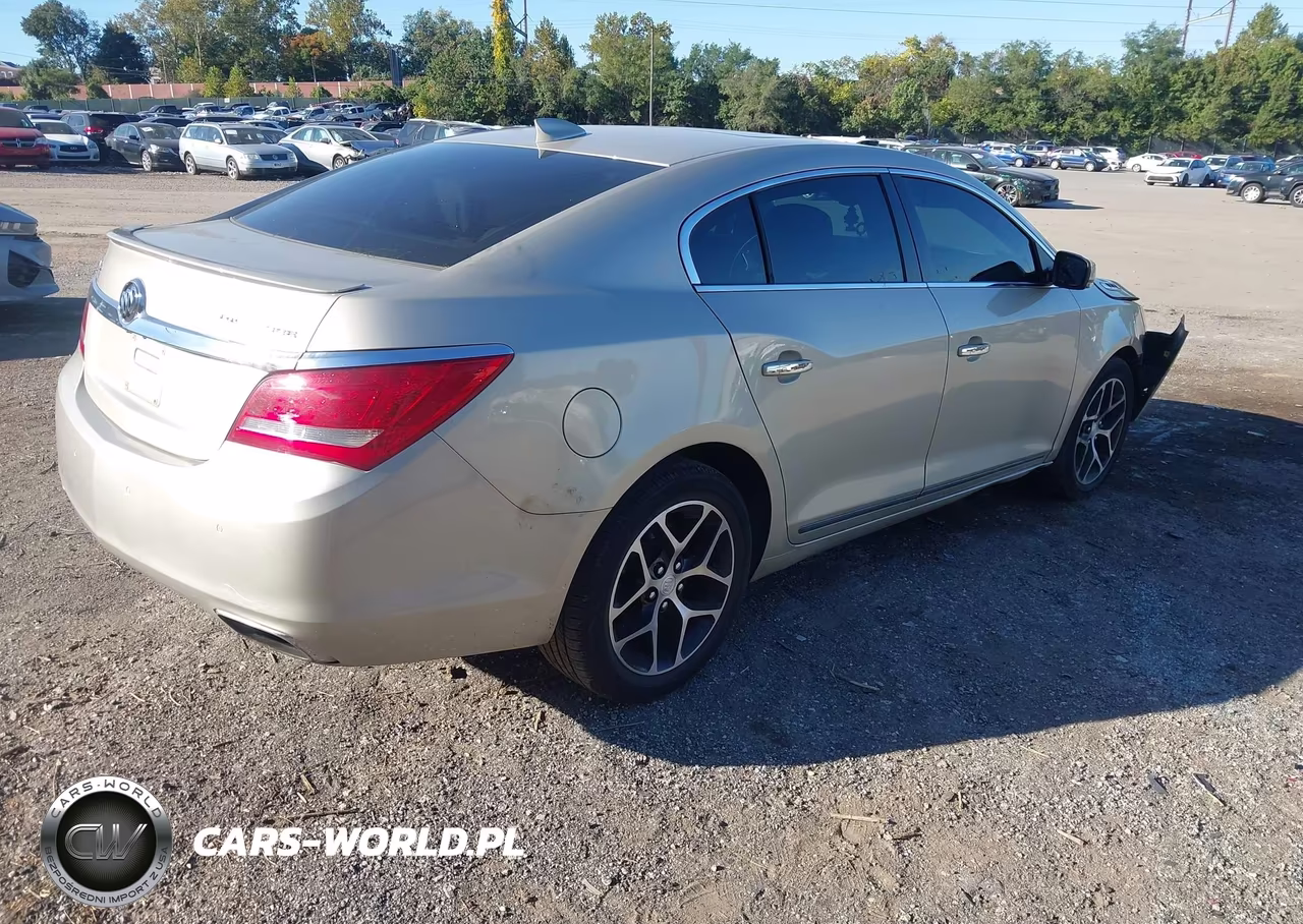 2016 Buick Lacrosse Sport Touring VIN:1G4G45G37GF266781 - 4
