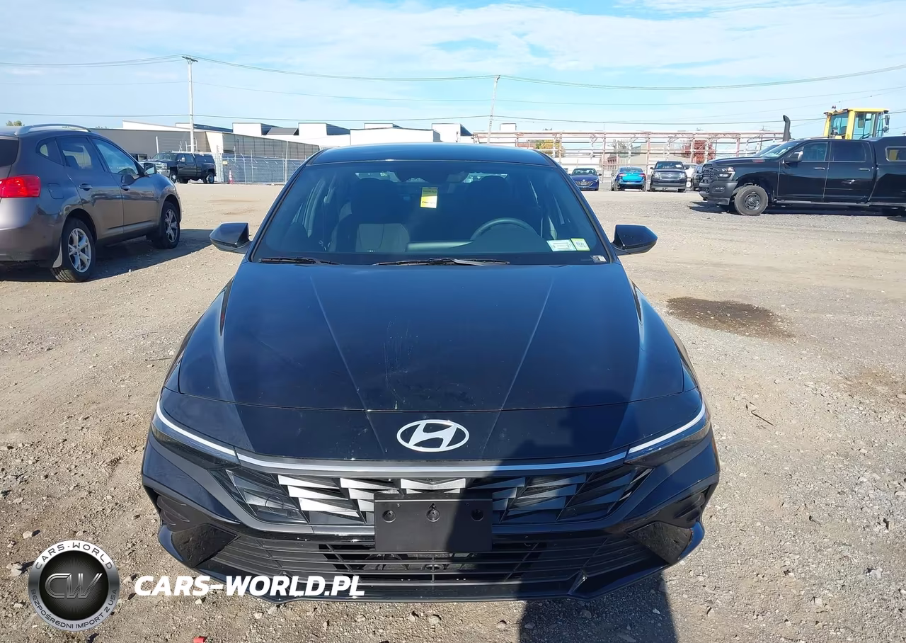 2026 Hyundai Elantra Sel Sport VIN:KMHLM4DG3TU283387 - 12