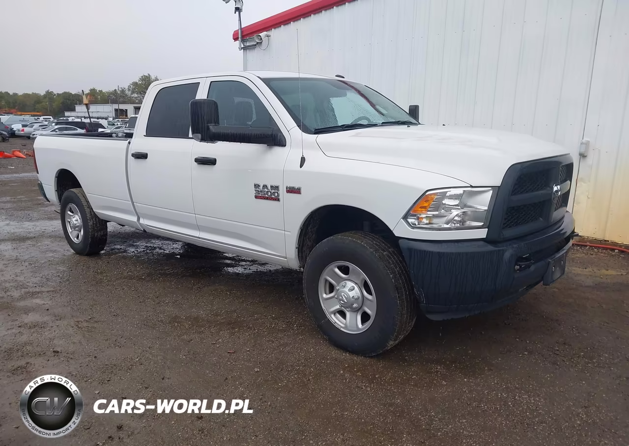 2018 Ram 3500 Tradesman 4X4 8' Box VIN:3C63R3GTXJG285251 - 1
