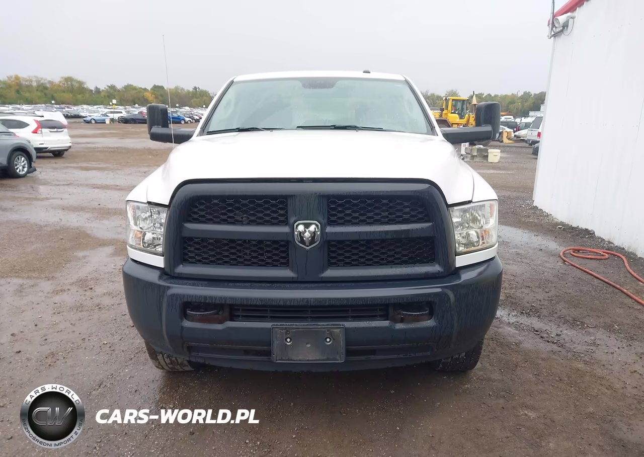 2018 Ram 3500 Tradesman 4X4 8' Box VIN:3C63R3GTXJG285251 - 6