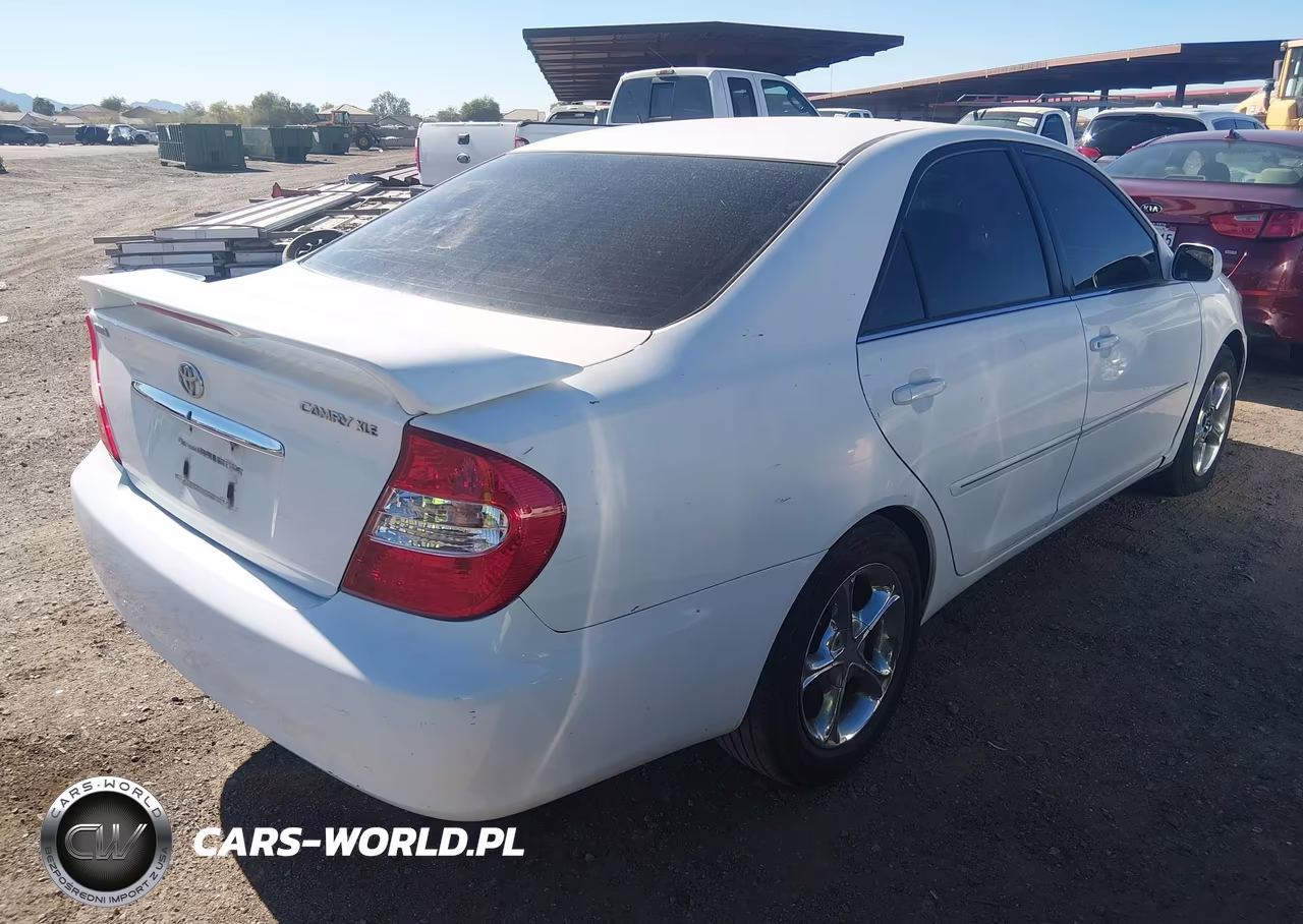 2003 Toyota Camry Xle VIN:4T1BE32K93U201205 - 4