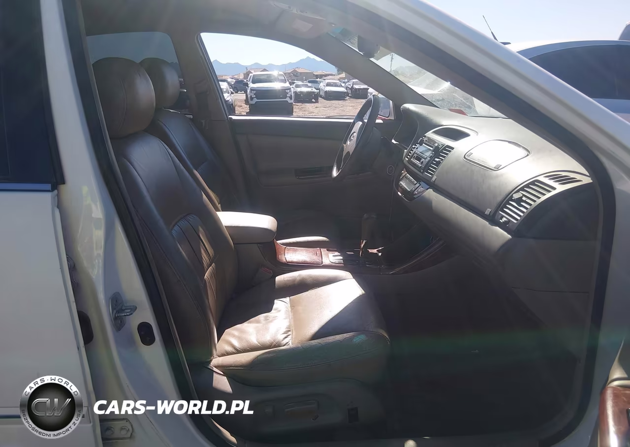 2003 Toyota Camry Xle VIN:4T1BE32K93U201205 - 5