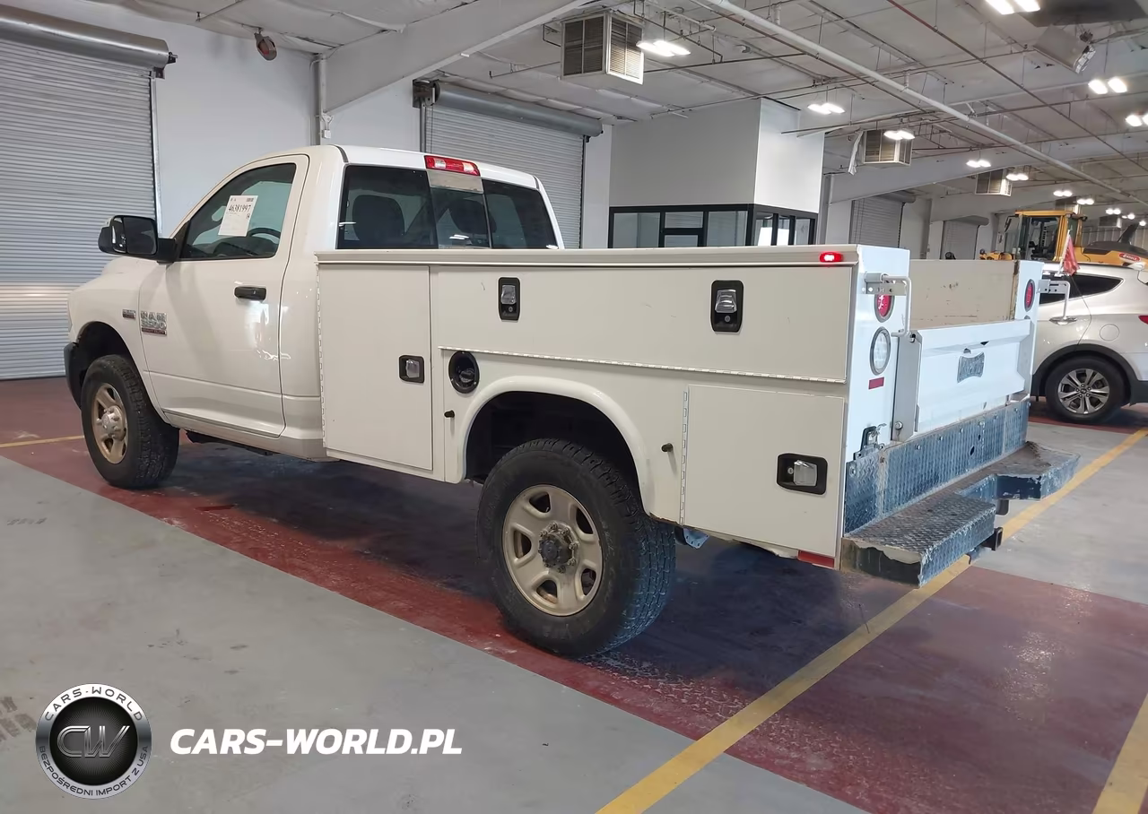 2017 Ram 3500 Tradesman 4X4 8' Box VIN:3C7WR3AJ4HG785450 - 3