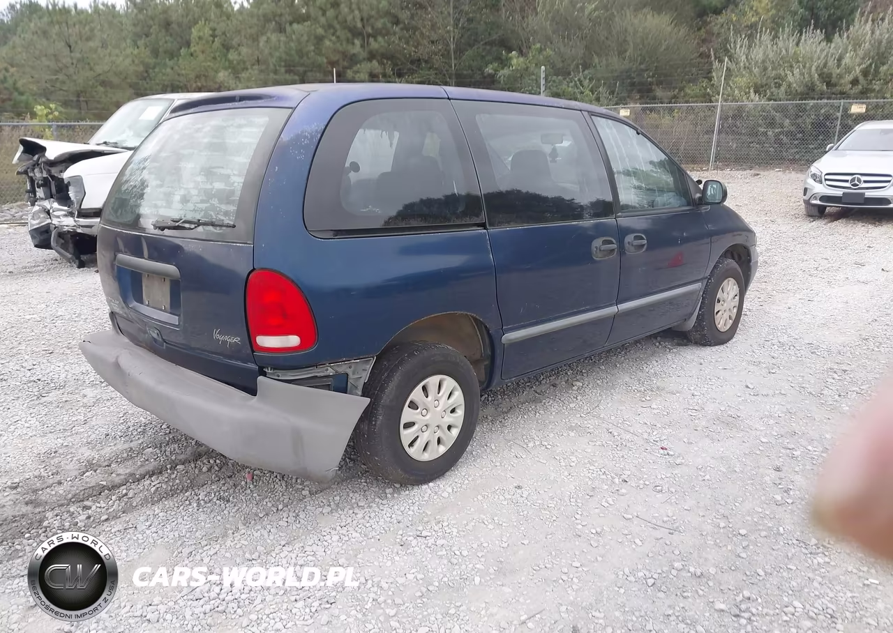 2000 Chrysler Voyager VIN:2C4GJ25R0YR753124 - 4