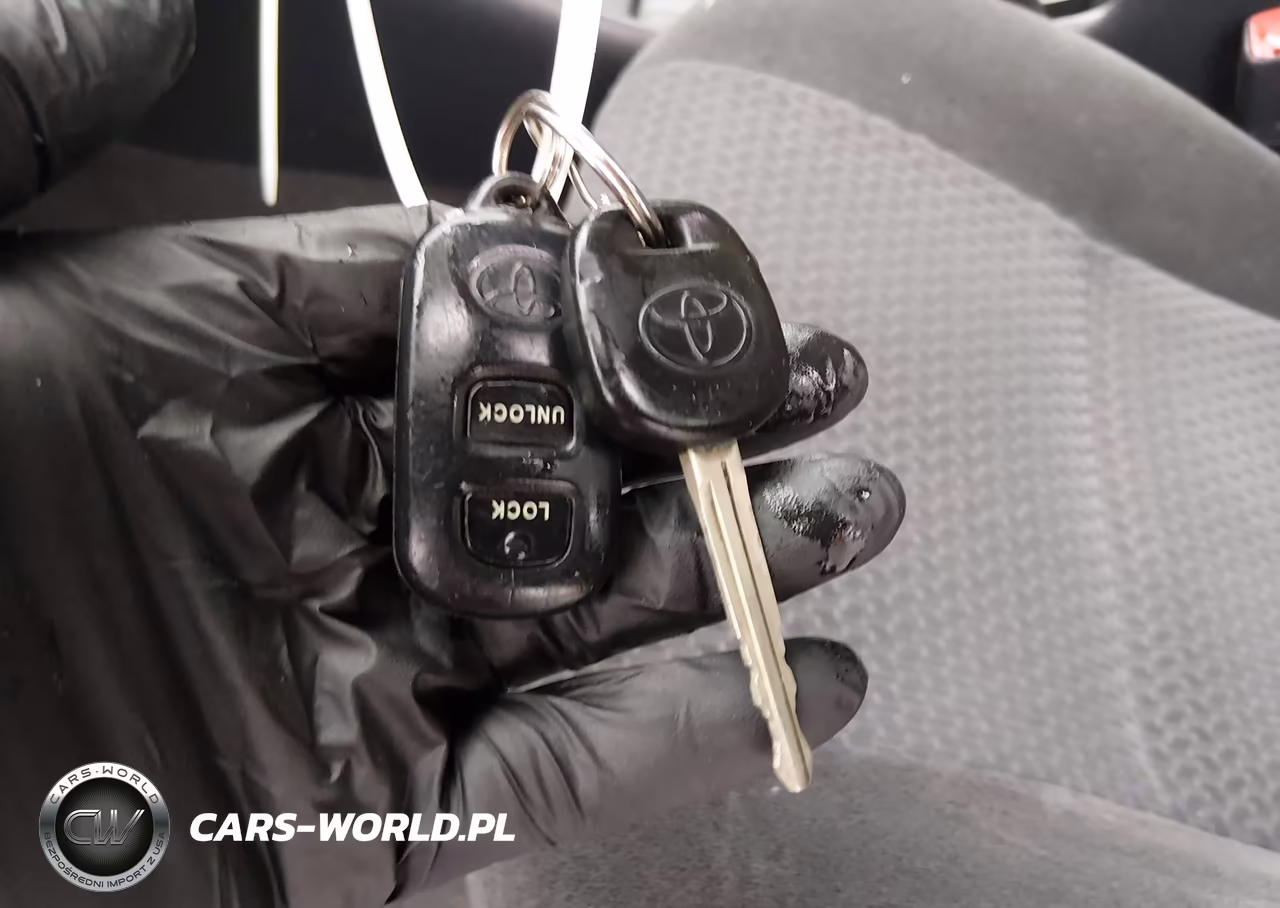 2005 Toyota Corolla S VIN:2T1BR32E25C478684 - 11