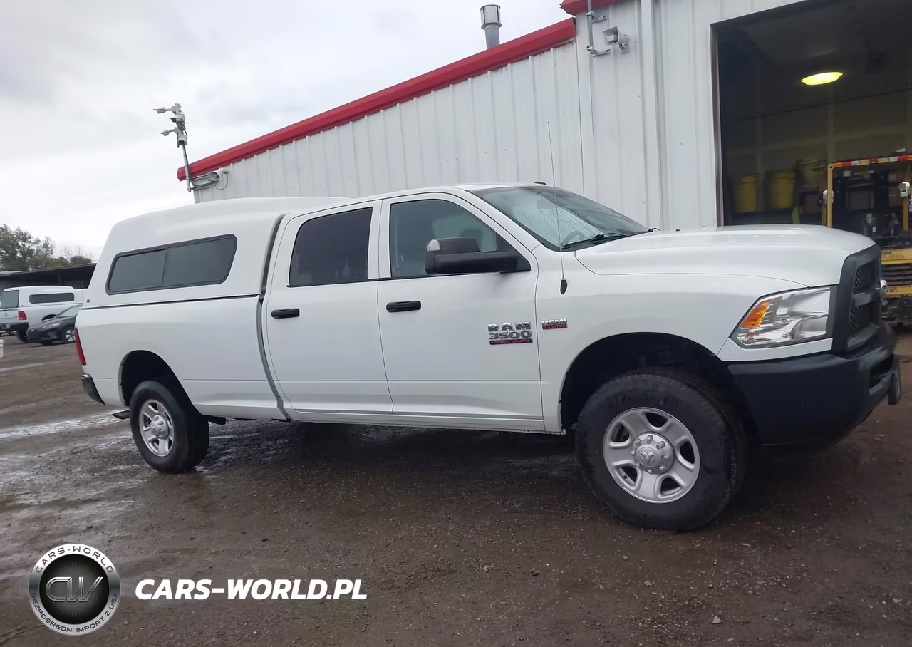 2018 Ram 3500 Tradesman 4X4 8' Box VIN:3C63R3GT4JG292101 - 13