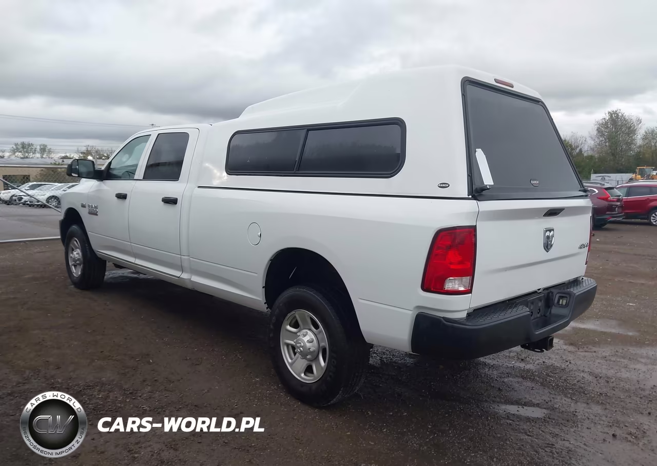2018 Ram 3500 Tradesman 4X4 8' Box VIN:3C63R3GT4JG292101 - 3