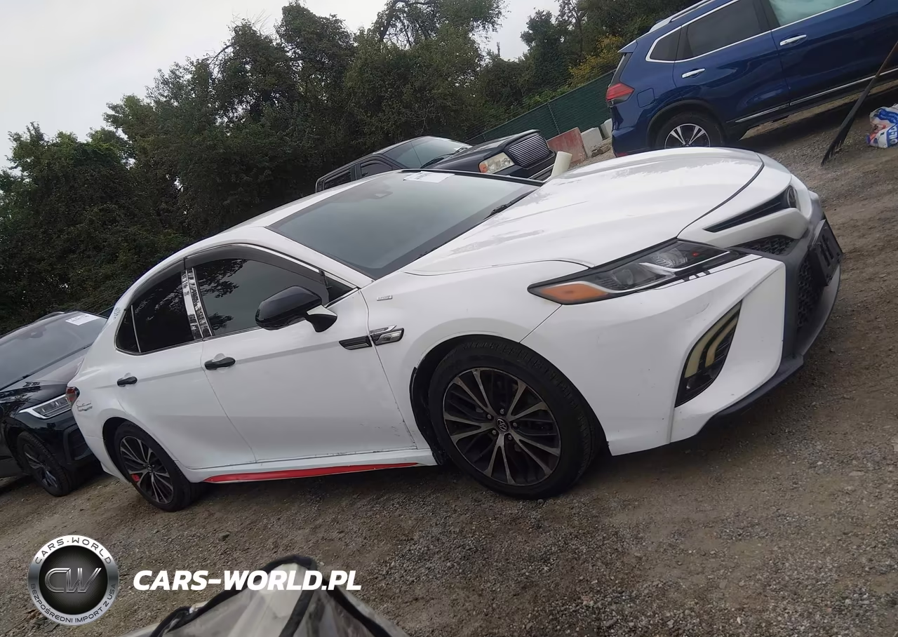 2018 Toyota Camry Se VIN:4T1B11HK7JU667946 - 13