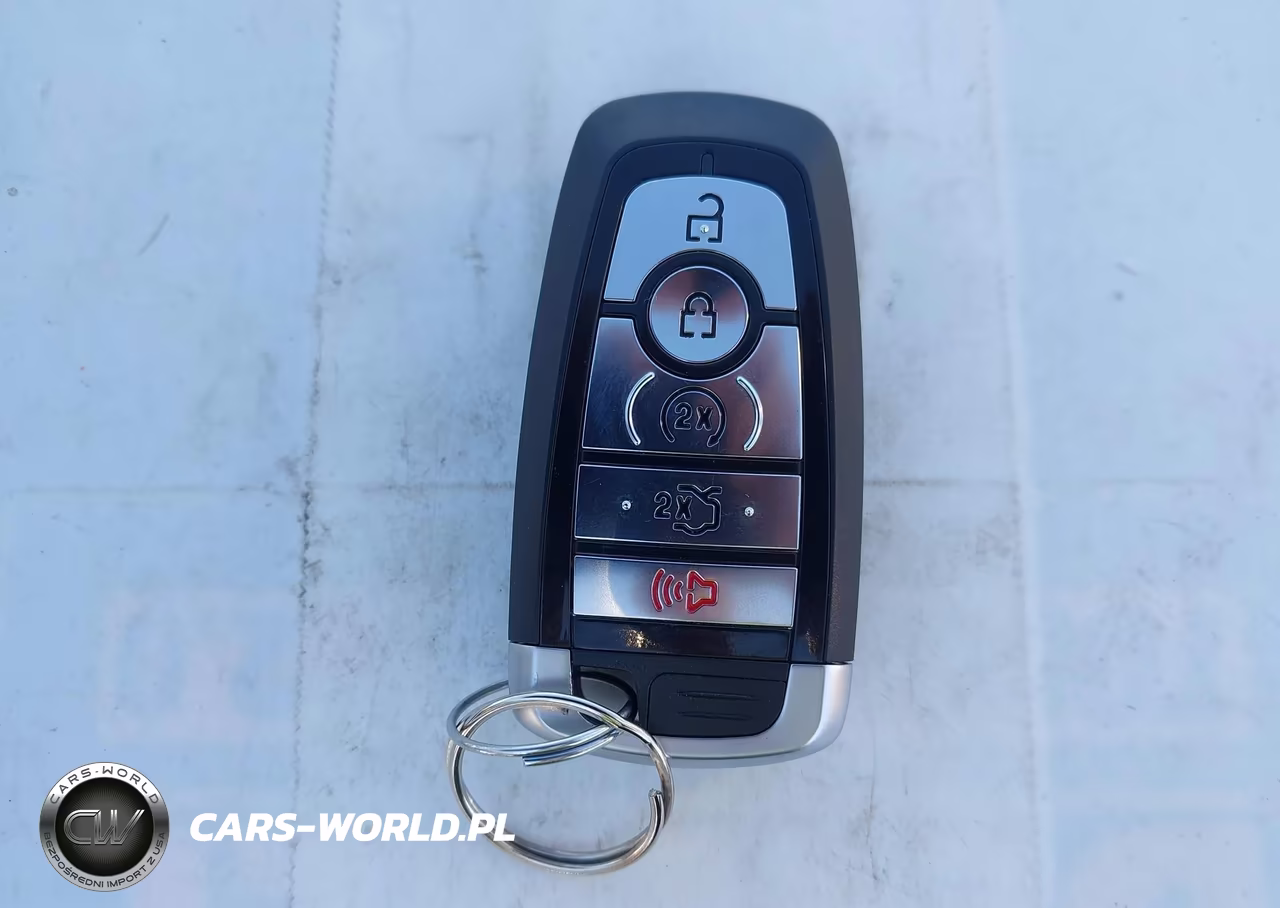 2015 Ford Focus Titanium VIN:1FADP3J20FL324108 - 11