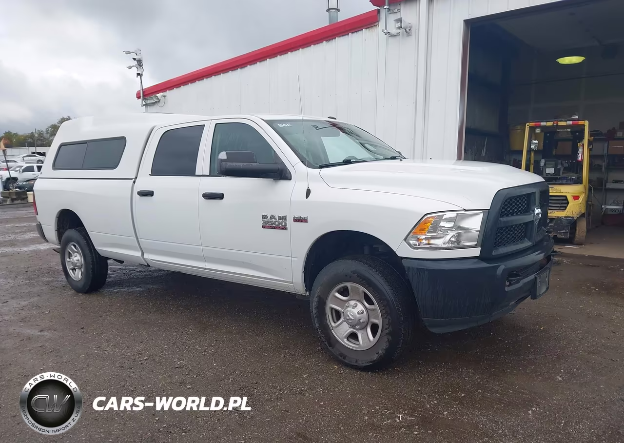 2018 Ram 3500 Tradesman 4X4 8' Box VIN:3C63R3GT1JG299085 - 1