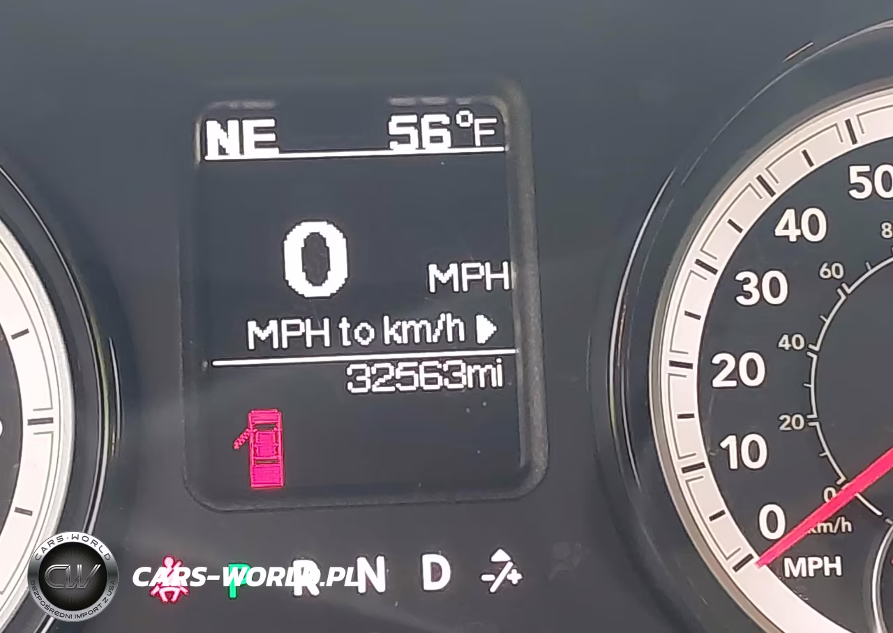 2018 Ram 3500 Tradesman 4X4 8' Box VIN:3C63R3GT1JG299085 - 15