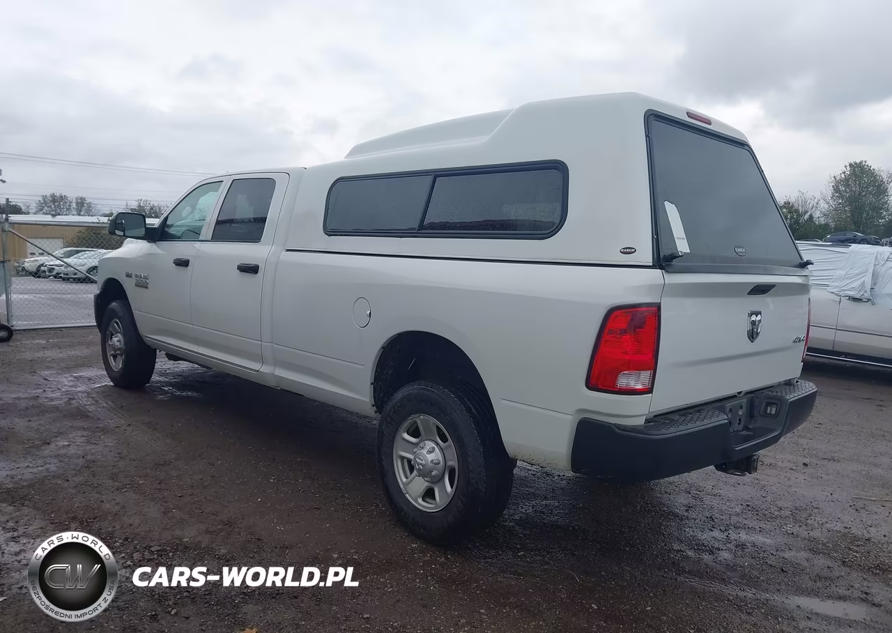 2018 Ram 3500 Tradesman 4X4 8' Box VIN:3C63R3GT1JG299085 - 3