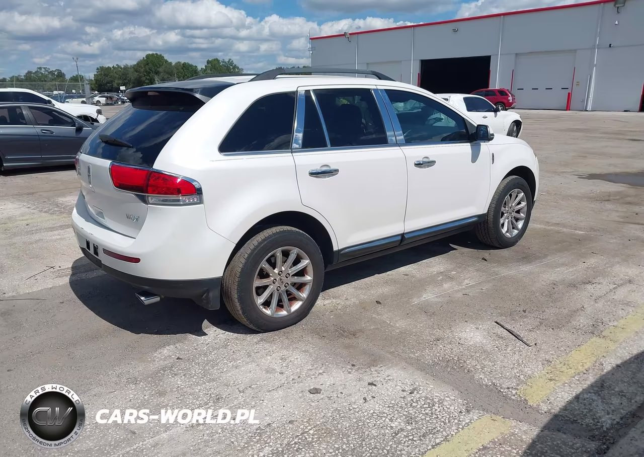 2013 Lincoln Mkx VIN:2LMDJ6JK0DBL32834 - 4