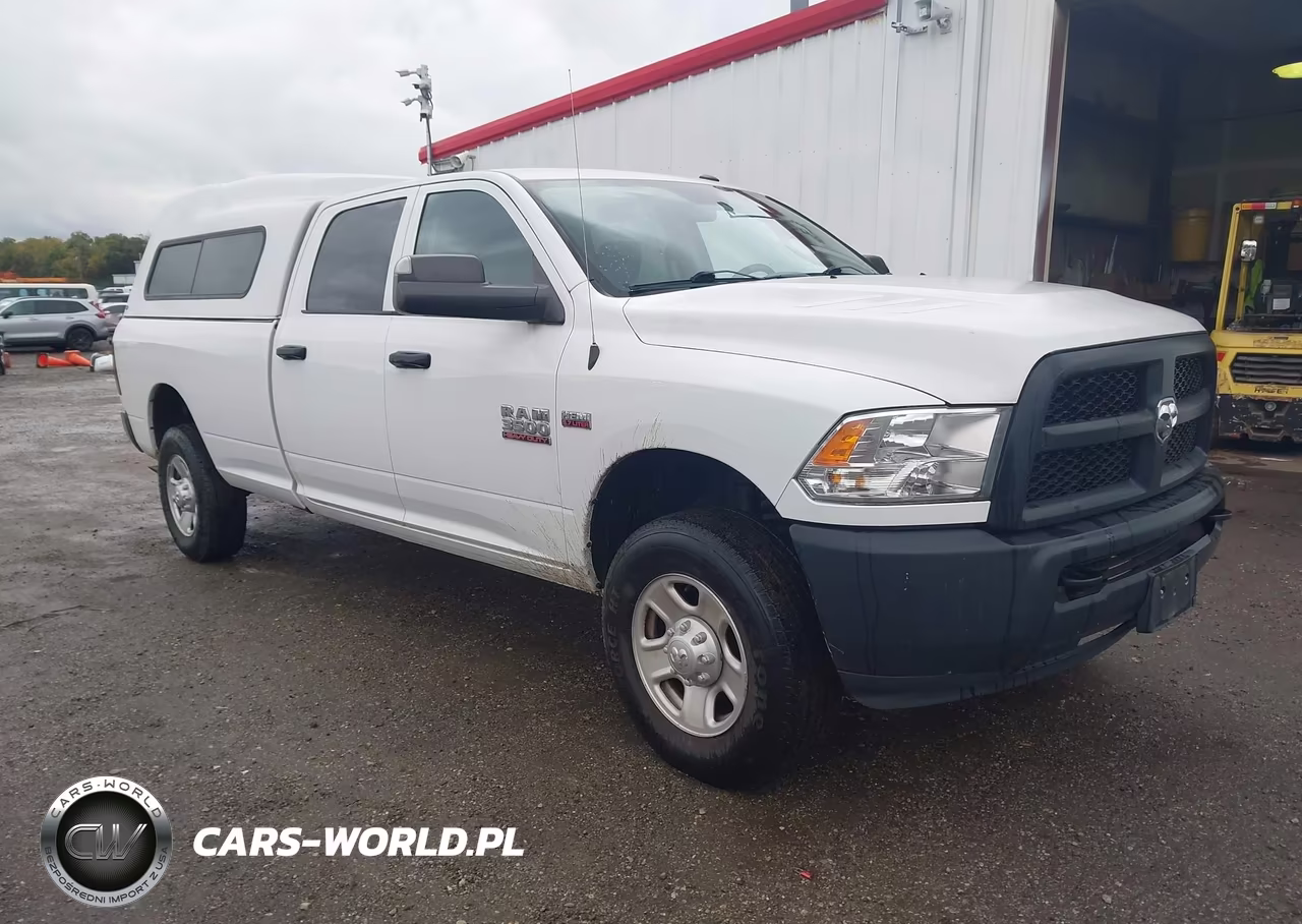2018 Ram 3500 Tradesman 4X4 8' Box VIN:3C63R3GT6JG292102 - 1