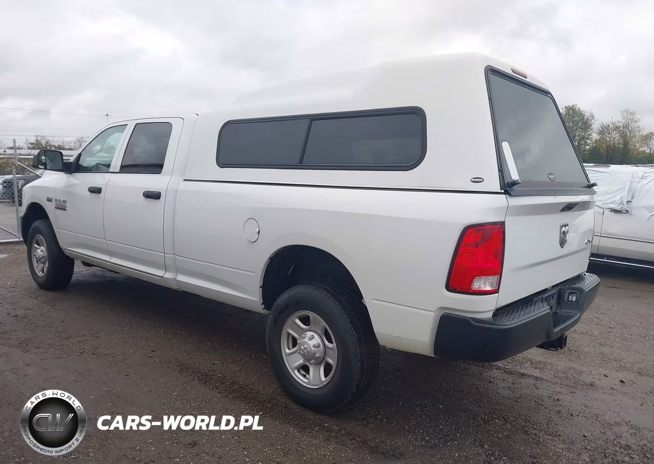 2018 Ram 3500 Tradesman 4X4 8' Box VIN:3C63R3GT6JG292102 - 3