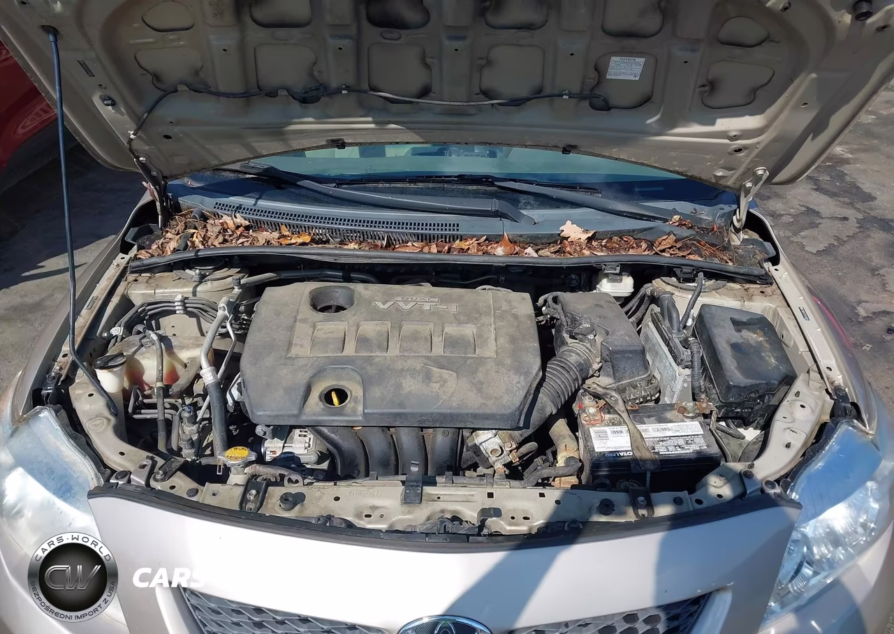 2010 Toyota Corolla Le VIN:2T1BU4EE7AC486015 - 10