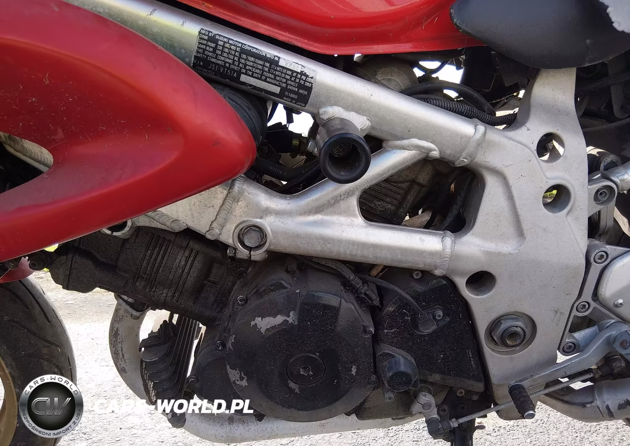 1999 Suzuki Tl1000 S VIN:JS1VT51A3X2100085 - 9