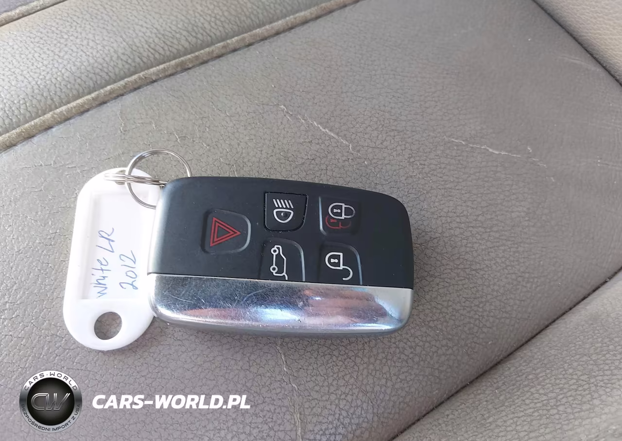 2012 Land Rover Lr4 VIN:SALAG2D48CA602144 - 11
