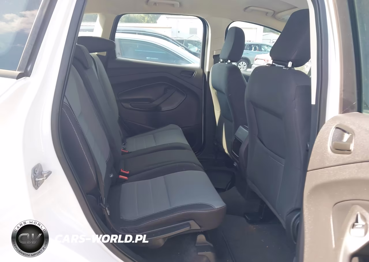 2019 Ford Escape S VIN:1FMCU0F73KUA22670 - 8