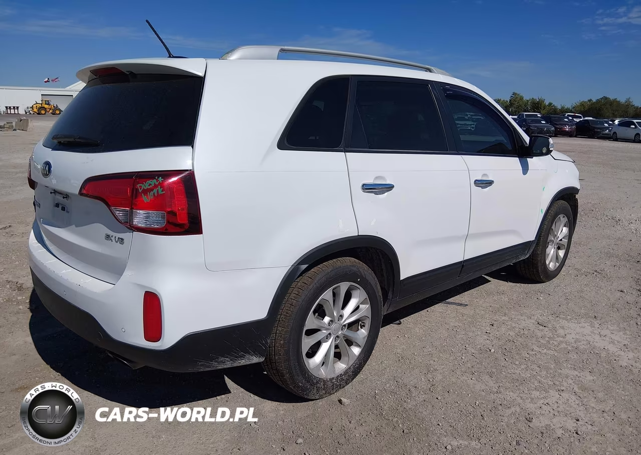 2015 Kia Sorento Ex V6 VIN:5XYKU4A78FG647068 - 4