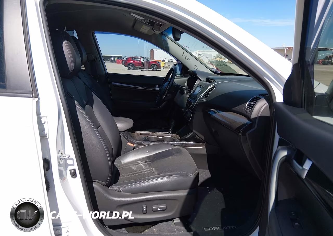 2015 Kia Sorento Ex V6 VIN:5XYKU4A78FG647068 - 5
